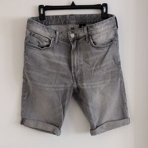 H&M Men's Classic Gray Denim Shorts